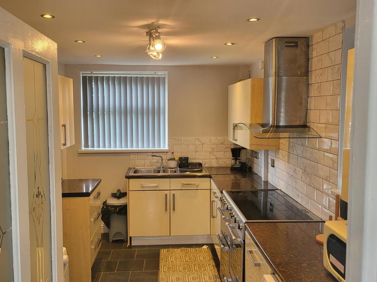 Spacious & Cosy Holiday Home In Manchester Luaran gambar
