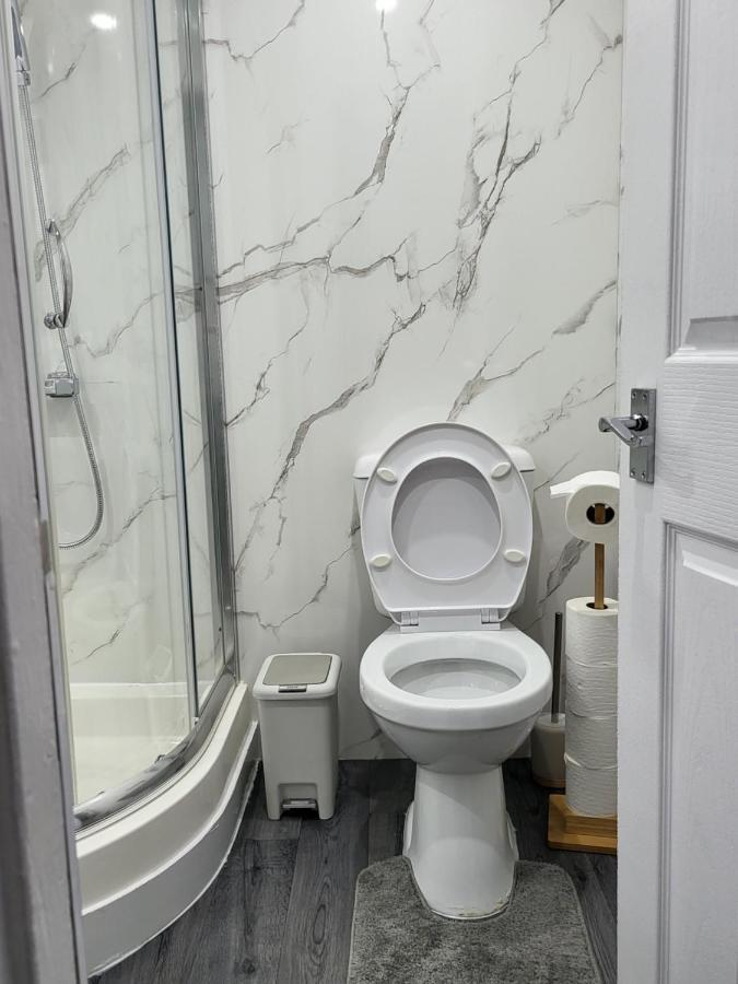 Spacious & Cosy Holiday Home In Manchester Luaran gambar