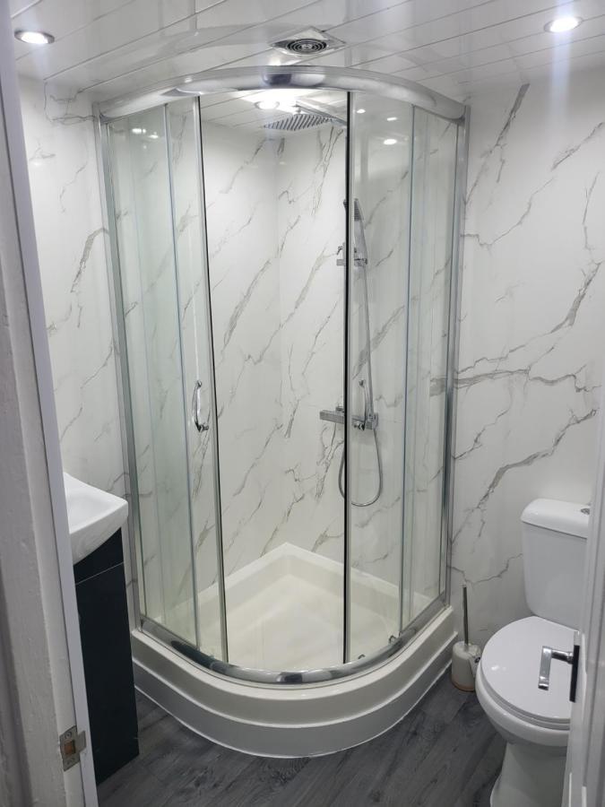 Spacious & Cosy Holiday Home In Manchester Luaran gambar