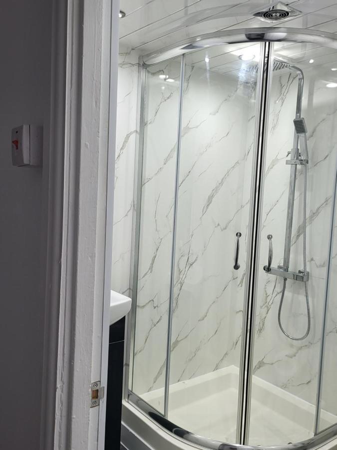 Spacious & Cosy Holiday Home In Manchester Luaran gambar